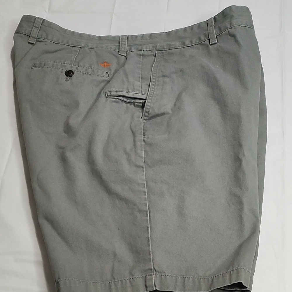 Dockers Gray Flat Front Shorts Lightweight Casual
